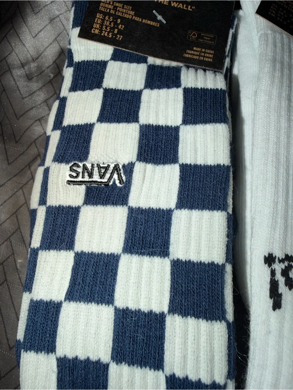 Vans Men’s /teen crew socks 6.5-9 nwt